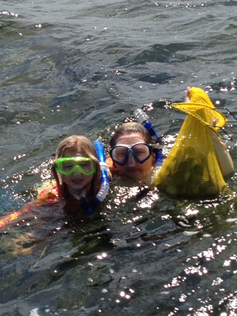 mother an child Scalloping